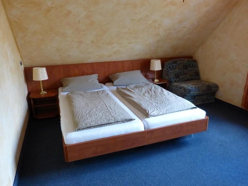 Hotel Mylord Зольтау Экстерьер фото